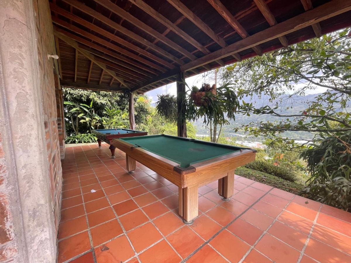 Finca Hotel Tierra Verde Girardota Exterior foto